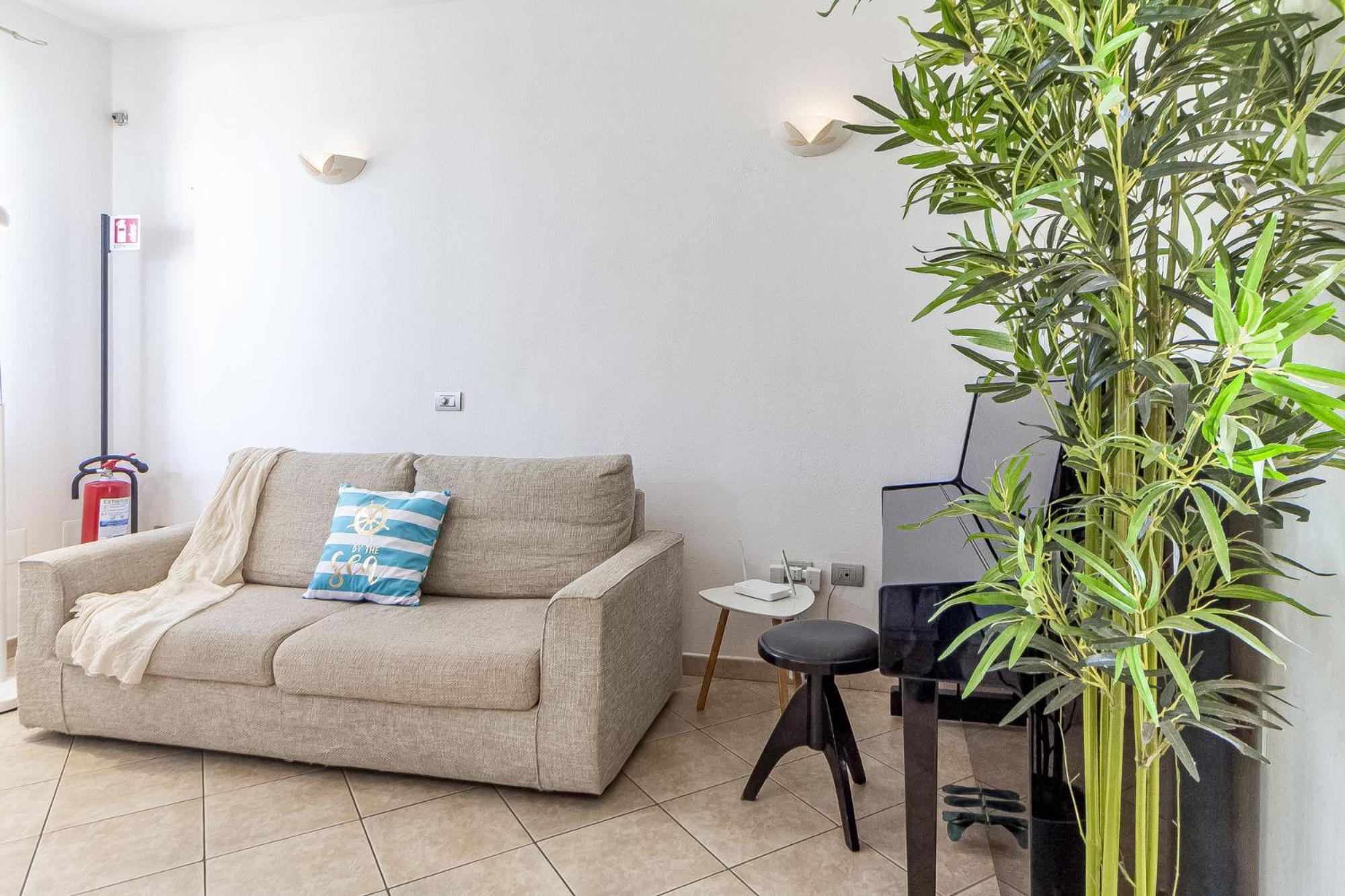 Charlotte Apartment - For Family And Groups Porto Torres Exterior photo