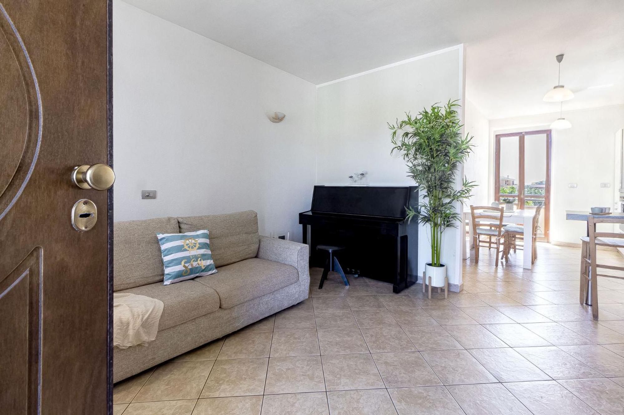 Charlotte Apartment - For Family And Groups Porto Torres Exterior photo